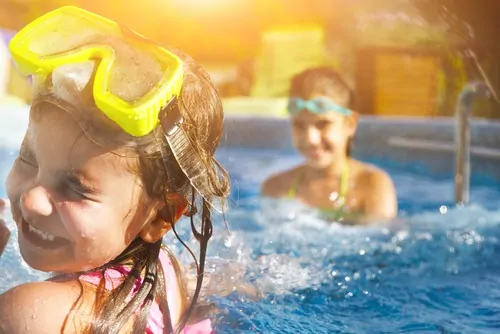 kids swimming